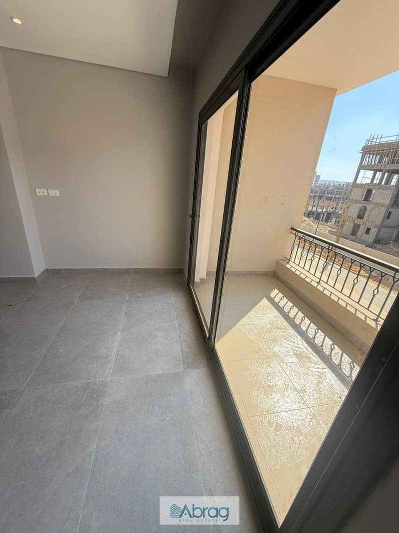 6 WhatsApp Image 2025-10-29 at 12.37. 48_077c1d4f. jpg