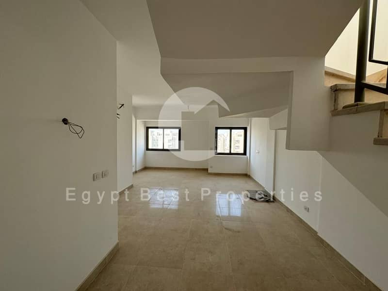 2 PHOTO-2025-10-29-16-11-24 3. jpg