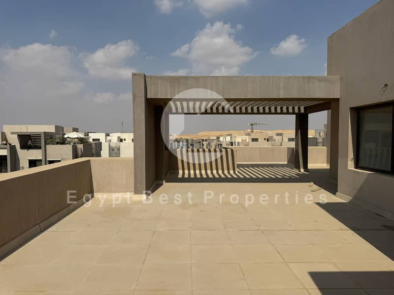 4 PHOTO-2025-10-29-16-11-23 5. jpg