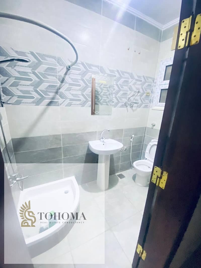 4 4ecd513f-62bb-4a21-9bab-0f12a7c52a38. jpg