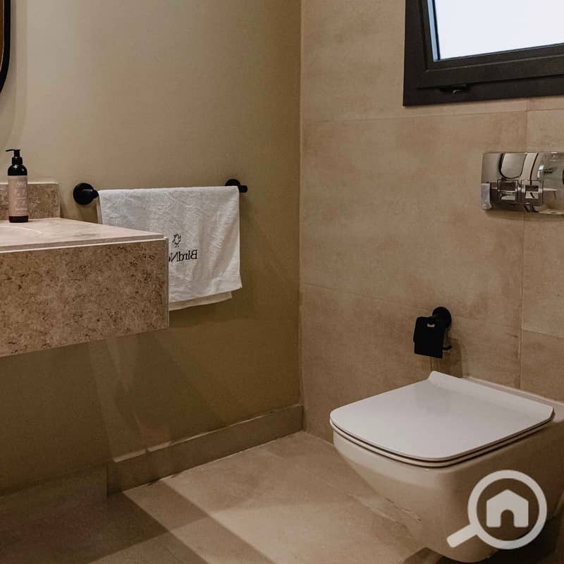 10 WhatsApp Image 2025-10-29 at 3.29. 54 PM. jpeg