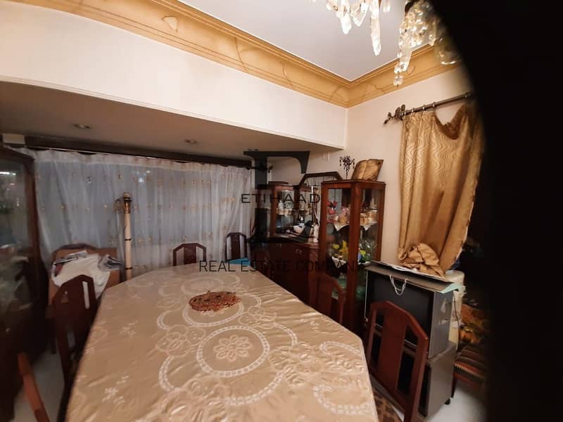 7 d2fabd97-d39f-4cb7-b603-bd2a7ddd2a9e. jpeg