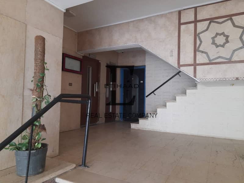 8 e41b5abc-1db8-43d6-ae22-911959b80f31. jpeg