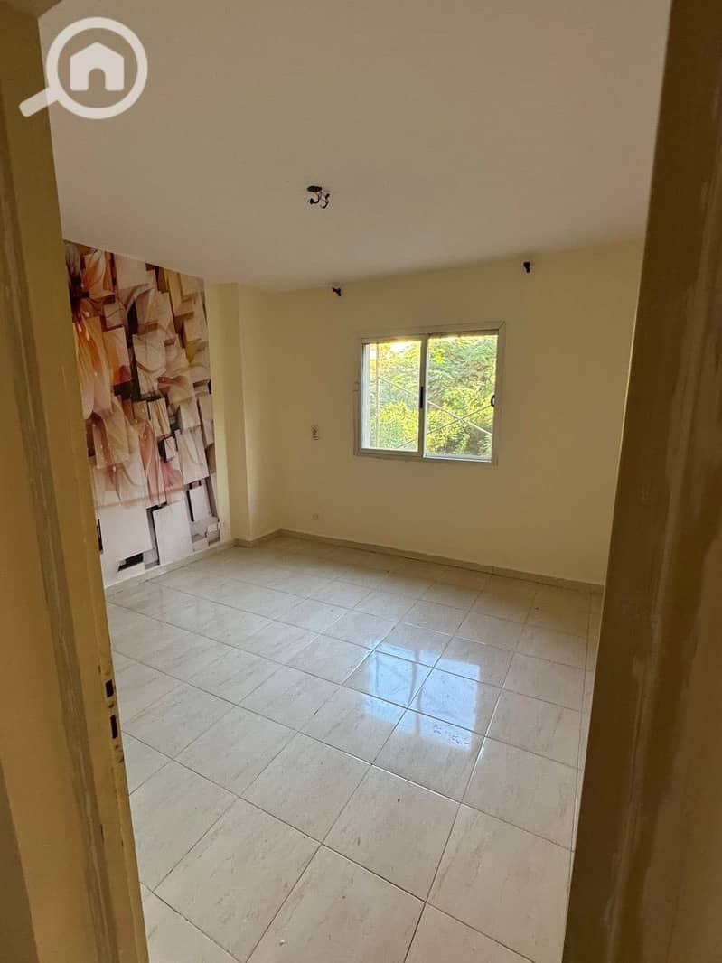 3 1e03c5f4-6922-4611-b483-1c2578c2c378. jpg