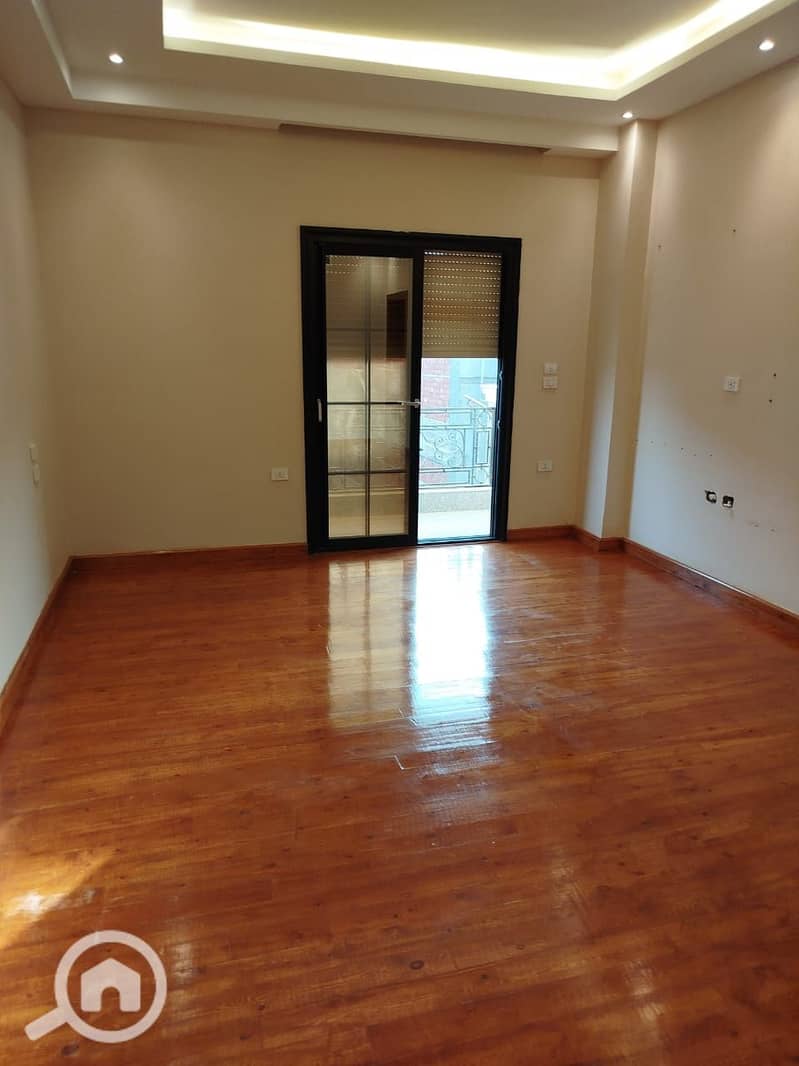 8 WhatsApp Image 2025-10-29 at 4.52. 49 PM (2). jpeg