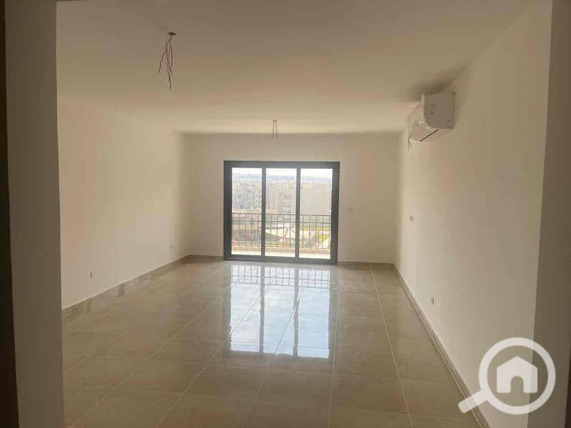 2 e955352b-b557-408c-b363-280ada7c0f57. jpg