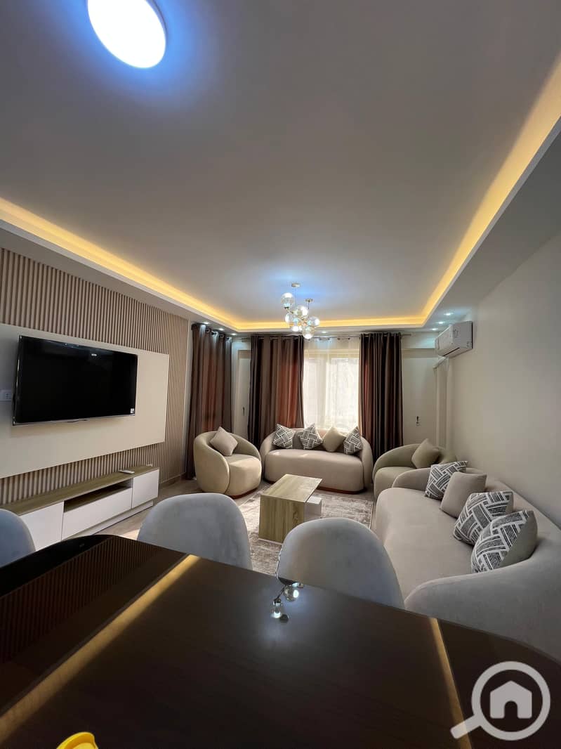 3 25c2e294-9b38-4ed3-a19b-f45bc8a01177. jpeg