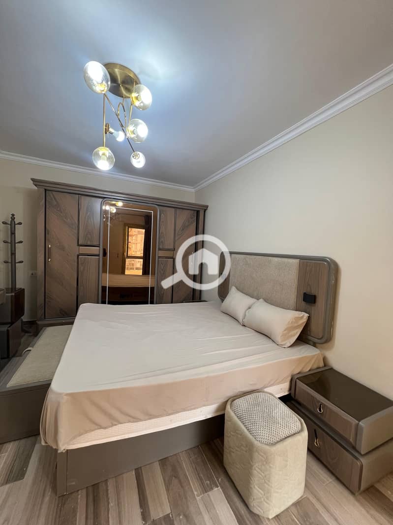 7 45603415-88fd-47a0-86ef-b1427177f529. jpeg