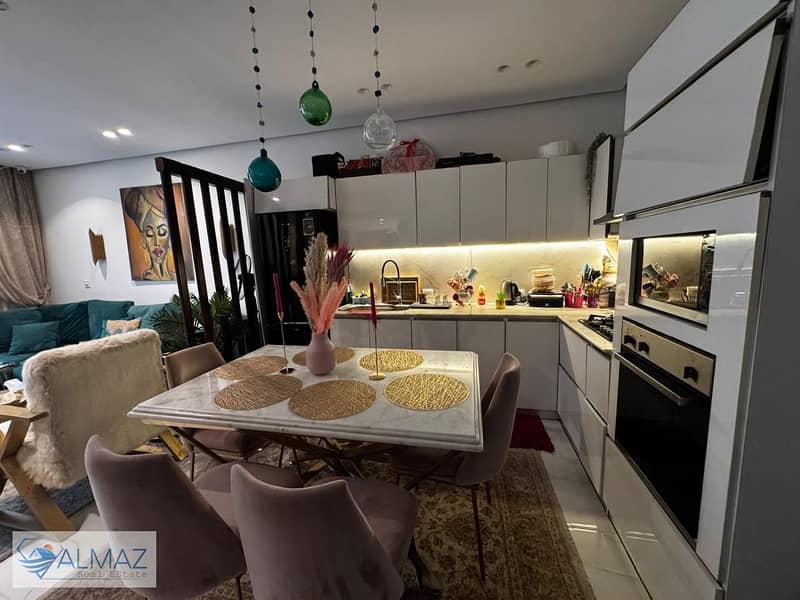 4 WhatsApp Image 2025-10-29 at 4.01. 53 PM. jpeg