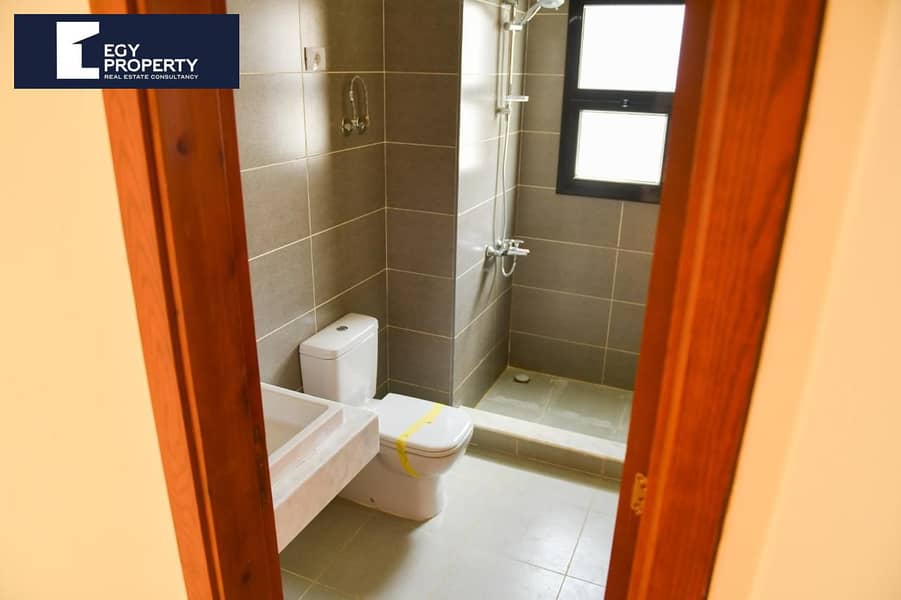 8 _files_55401835-1f2b-44c4-a5cf-bc74b08063bf. jpg