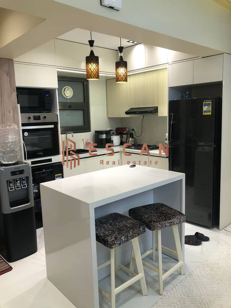 2 U635870 (10). jpeg