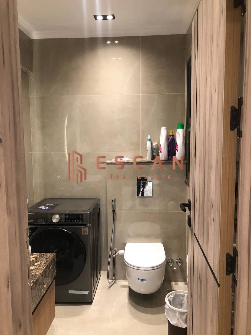 6 U635870 (17). jpeg