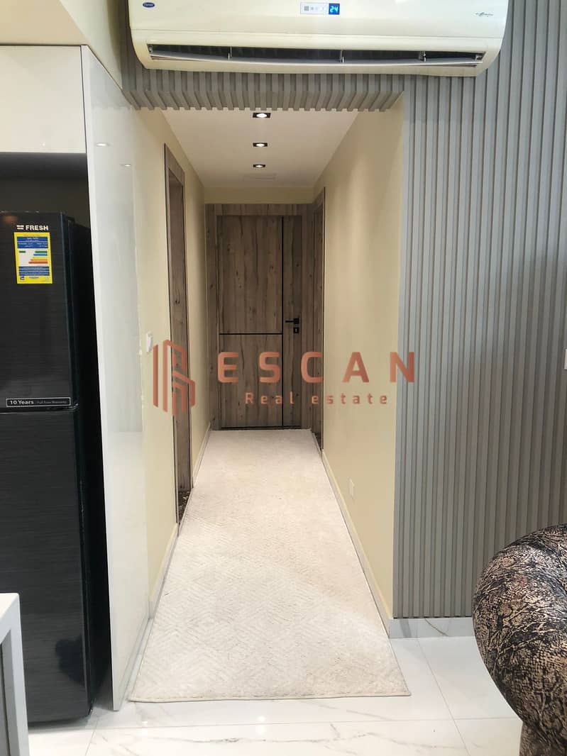 13 U635870 (8). jpeg