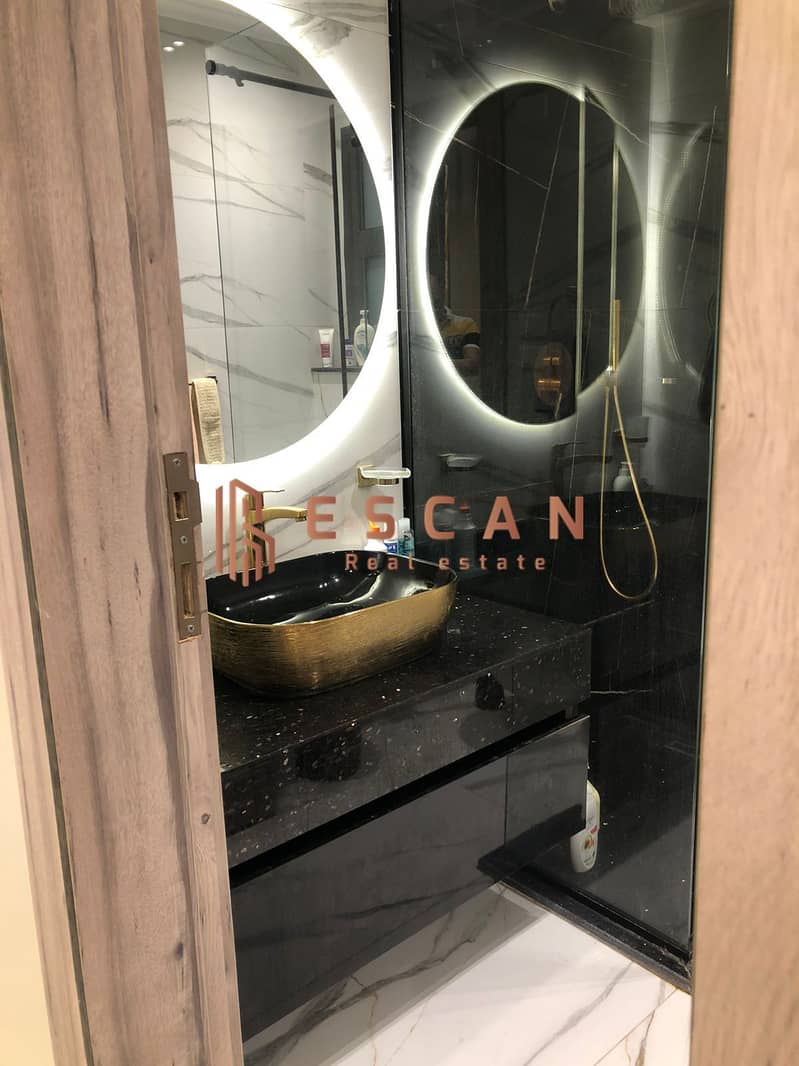 14 U635870 (6). jpeg