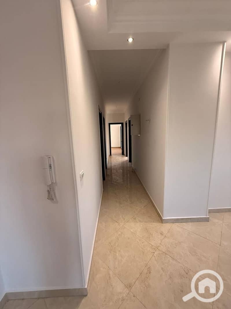 3 WhatsApp Image 2025-10-29 at 3.21. 50 PM (2). jpeg