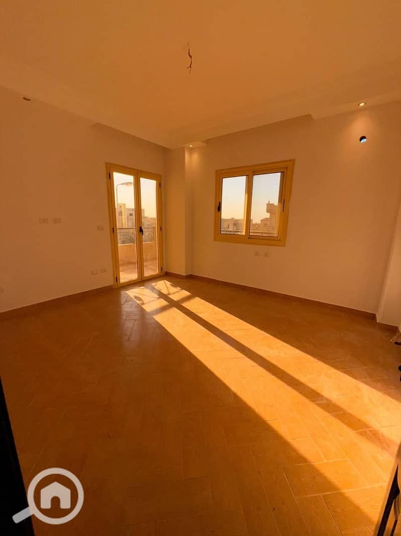 6 WhatsApp Image 2025-10-29 at 3.21. 51 PM (2). jpeg