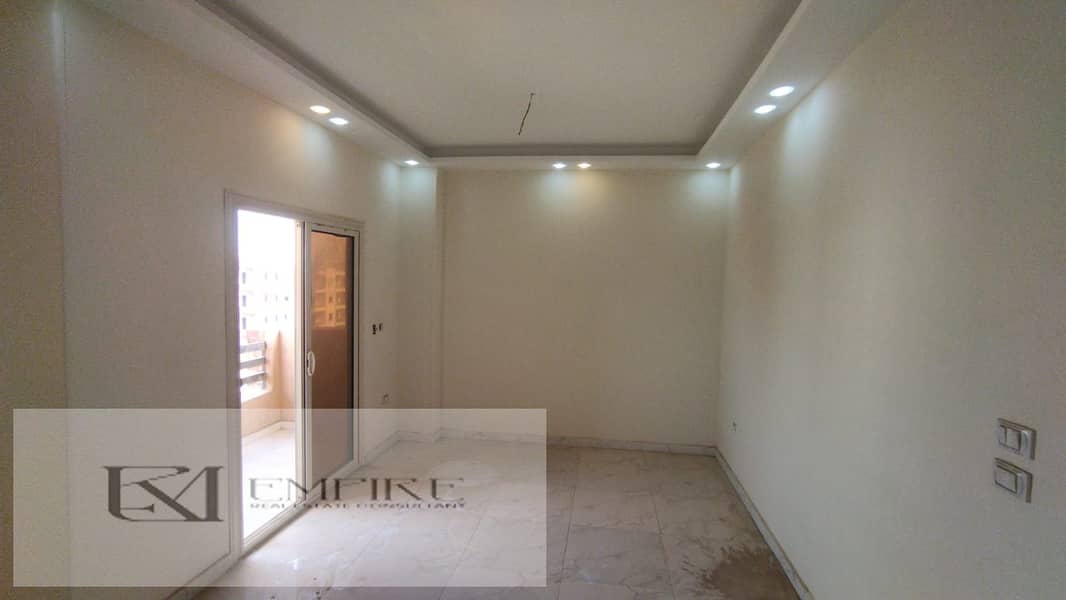 5 5cb48a61-1d53-47b8-99eb-01748a54fe7b. jpg