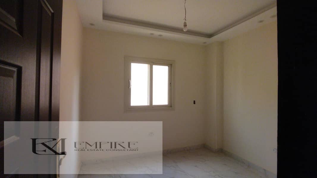 8 e39fa6e6-ba13-4432-b0c6-bdb11f5538ea. jpg