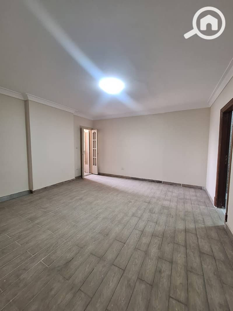 3 1e2ace76-181e-41c7-a4c4-bf9f597a29df. jpeg