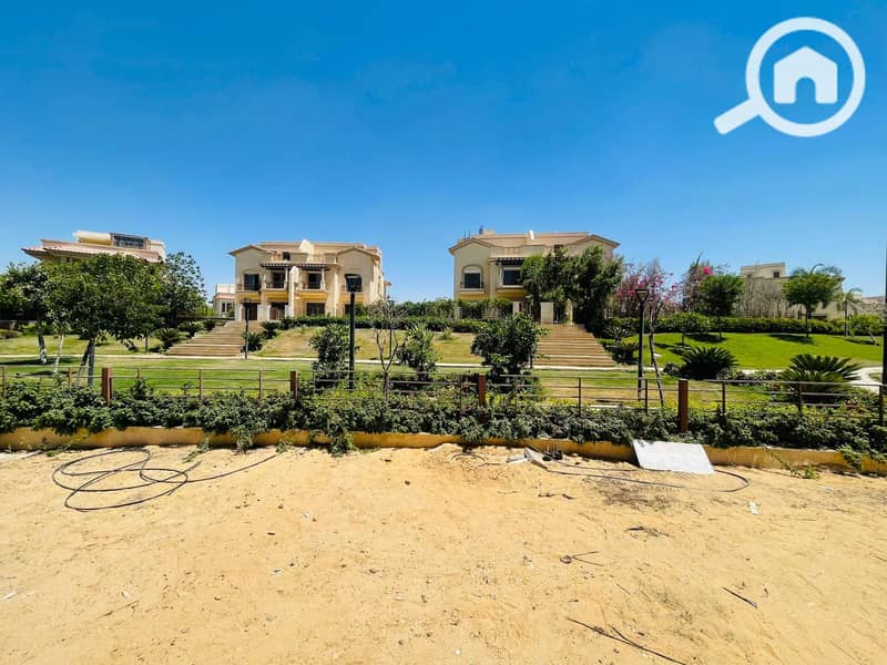 12 df88b3a9-9171-45ab-9fe7-cc35d8c8132b. jpg