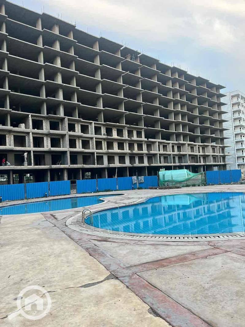 4 c6c57904-e64f-4fb4-b757-54dfa6394b49. jpg