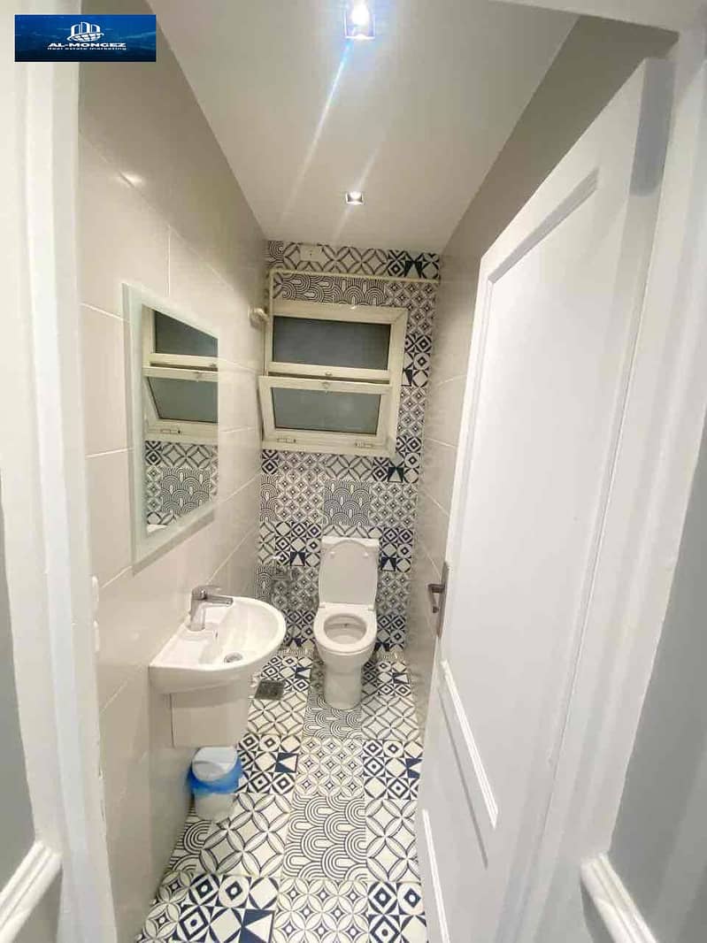 14 a18a709c-90d5-47f9-b07b-1d5bd1699962. jpg