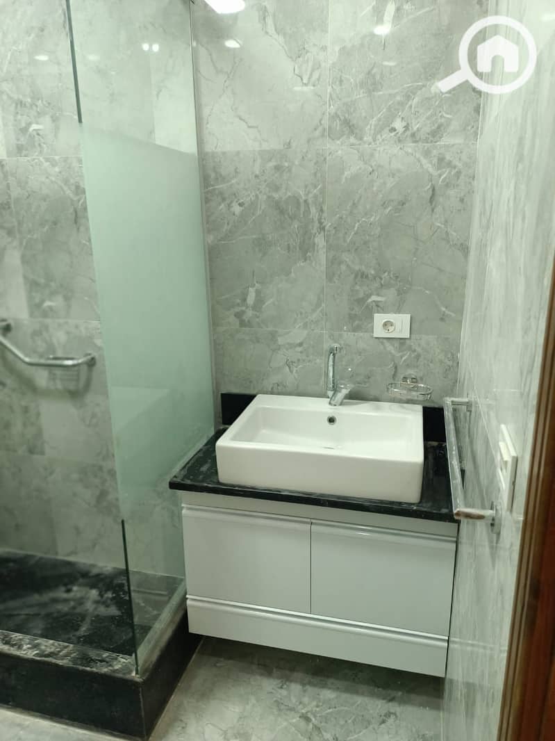 9 WhatsApp Image 2025-10-29 at 4.06. 16 PM (2). jpeg