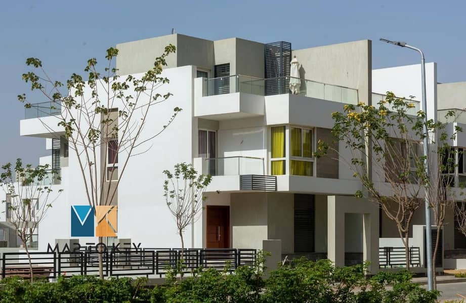 11 98ebc407-abf4-4366-9e66-d22a827e13e8. jpg