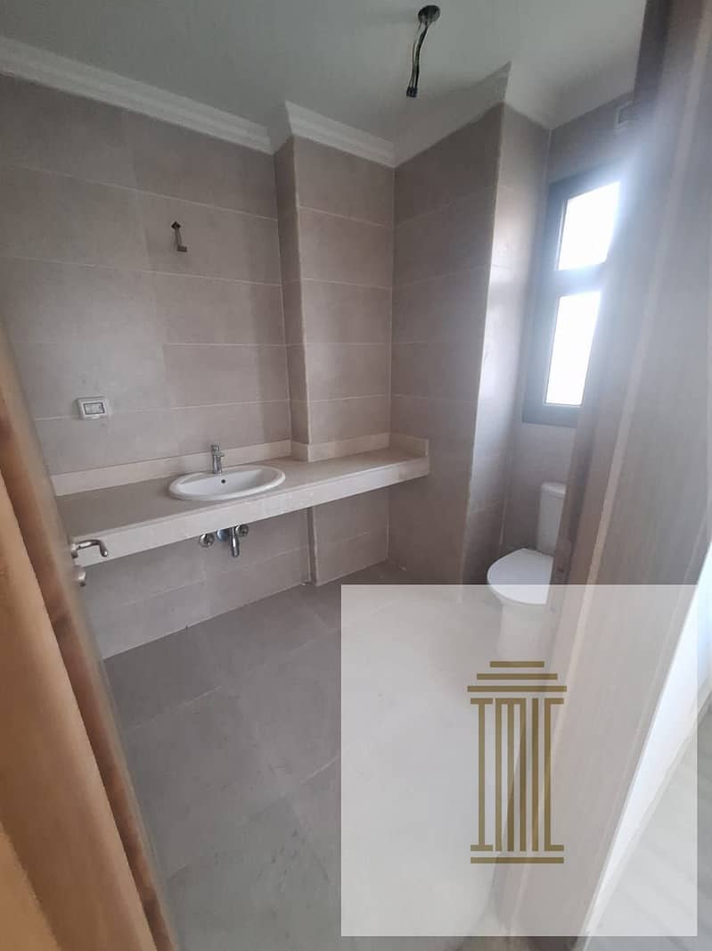 5 WhatsApp Image 2025-10-29 at 6.52. 59 AM (2). jpeg