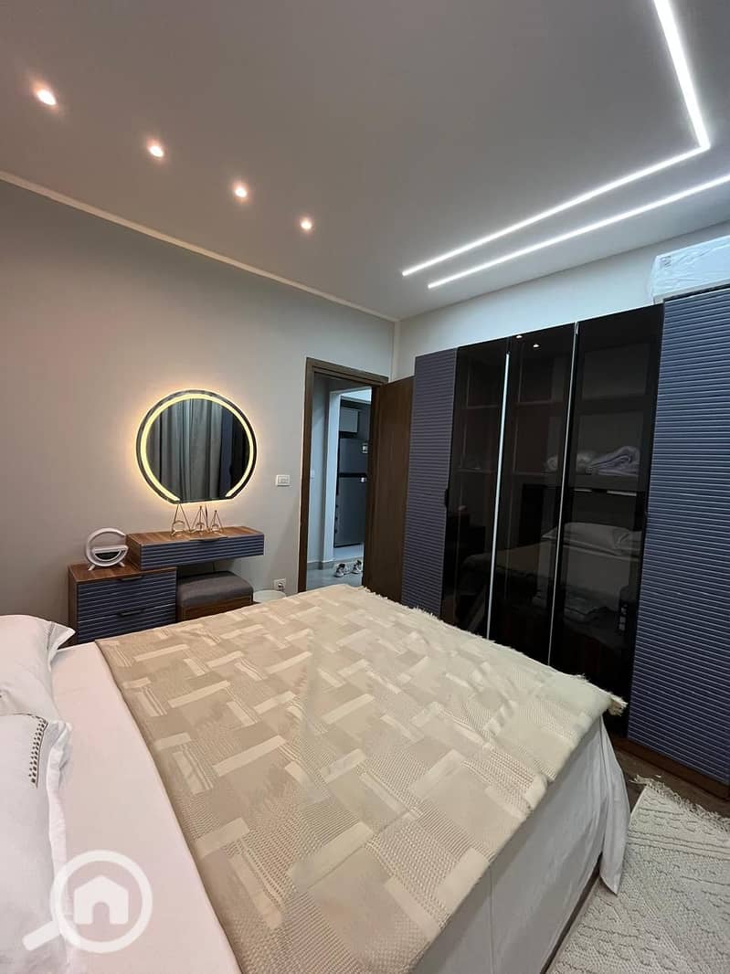 4 133e325d-db08-4723-a498-4556cf6ba917. jpg