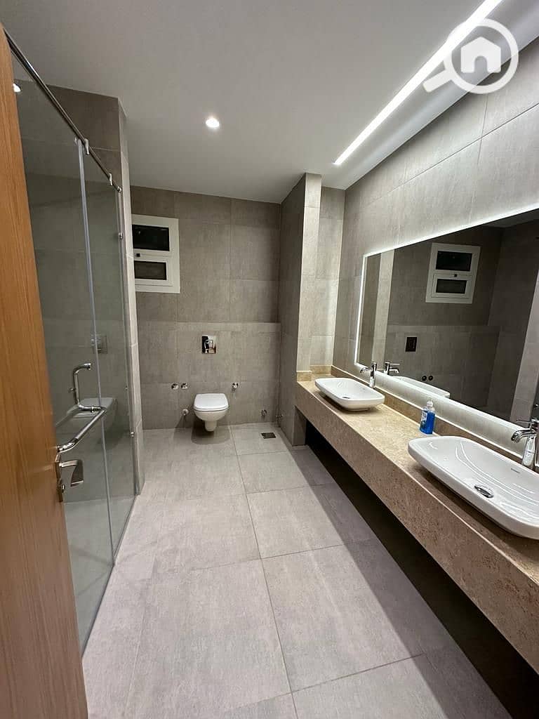 7 WhatsApp Image 2025-10-28 at 10.44. 11 PM (2). jpeg