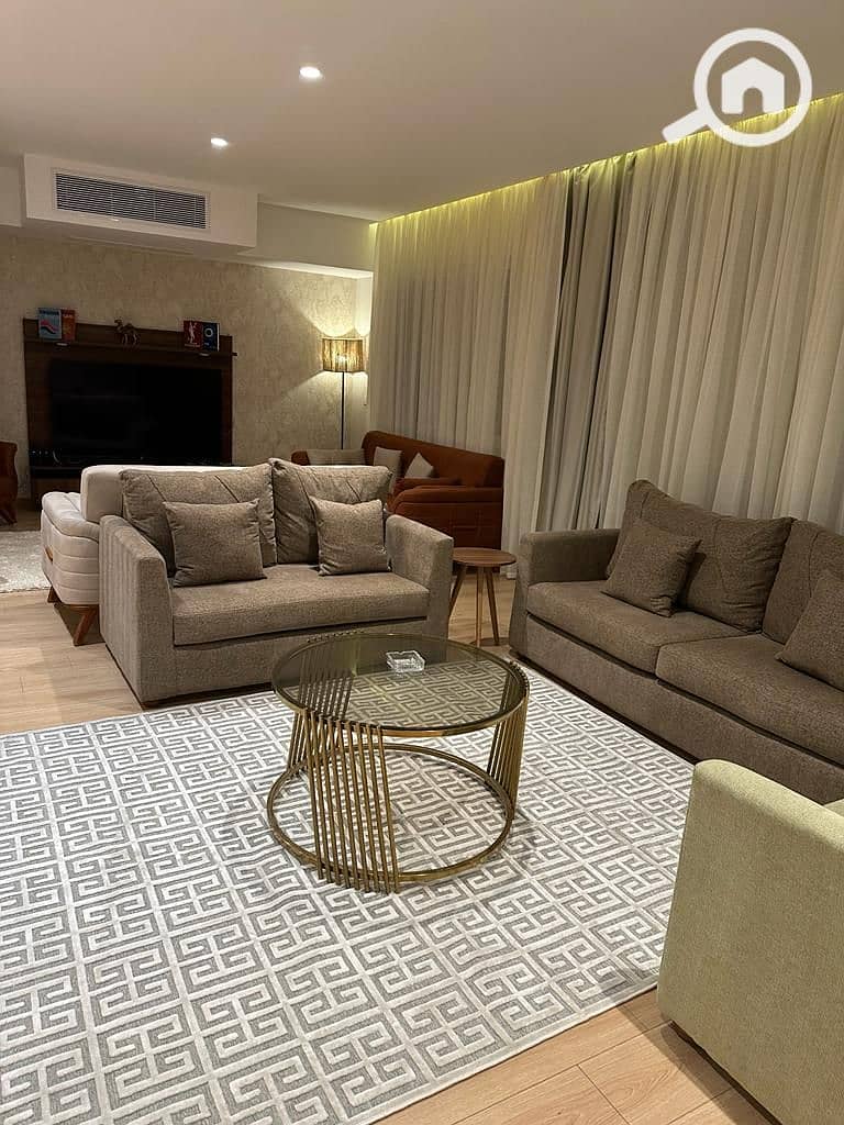 12 WhatsApp Image 2025-10-28 at 10.44. 09 PM (1). jpeg