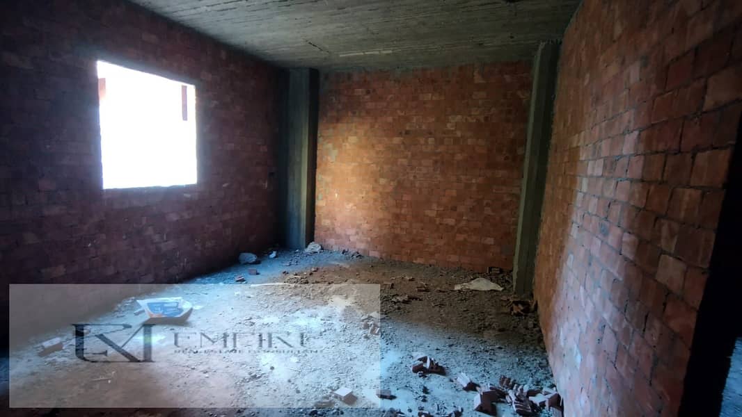 3 60221df8-765b-4537-8ce7-cdacf0d58de5. jpg