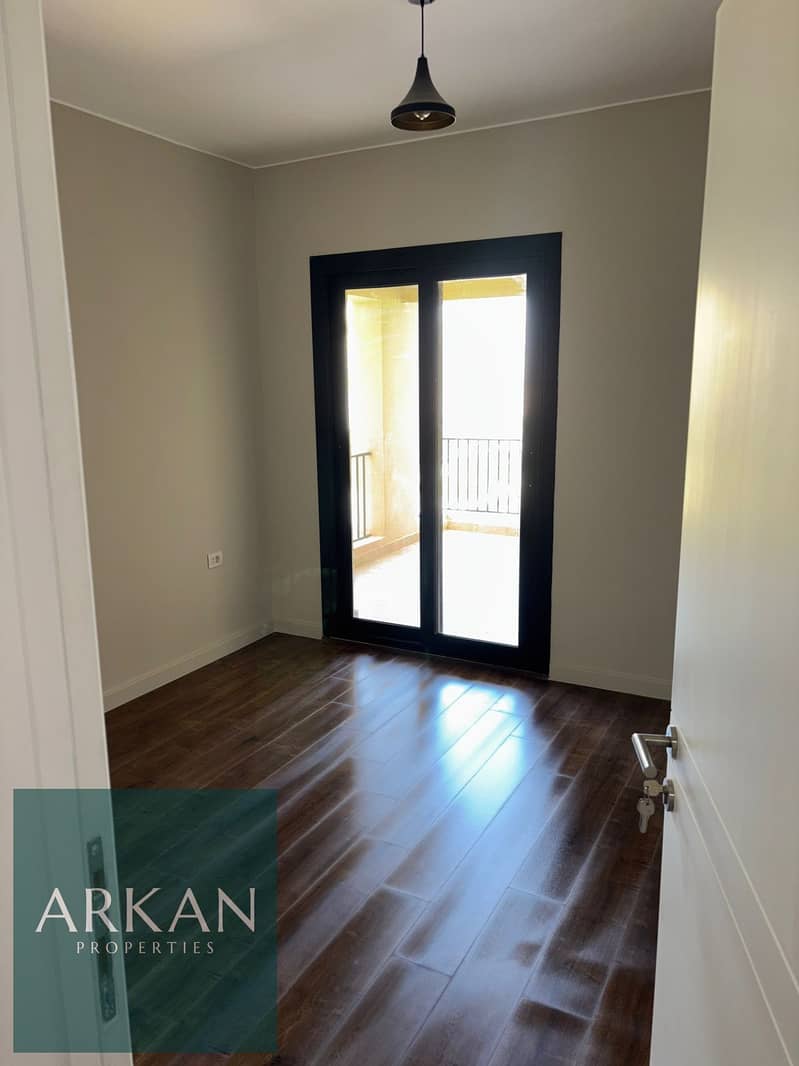 3 836998b3-1326-40e2-839c-7dcfefd851aa. jpg