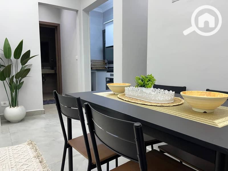 9 ffaa310d-19bf-47d4-a5ad-ba256e05e39d. jpg