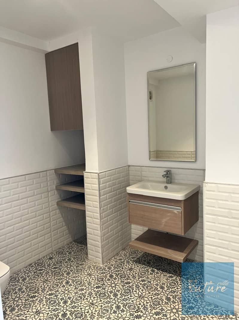 12 WhatsApp Image 2025-10-29 at 1.47. 52 PM (2). jpeg