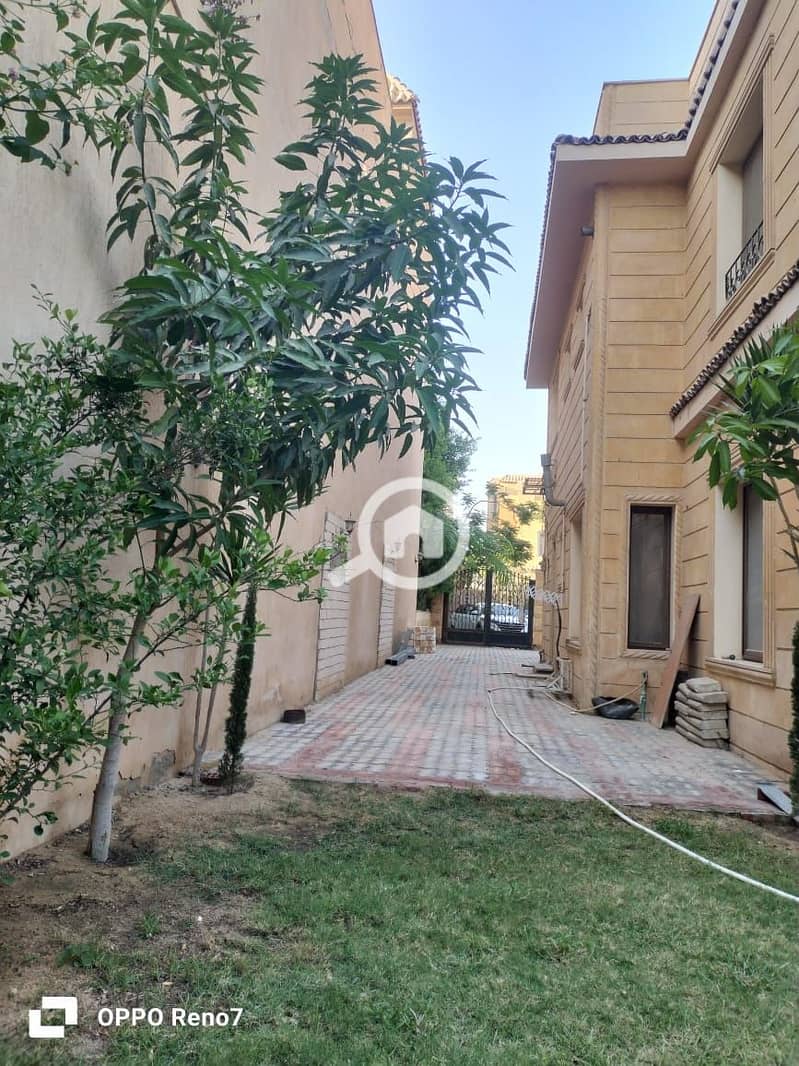 4 WhatsApp Image 2025-10-29 at 5.15. 14 PM. jpeg