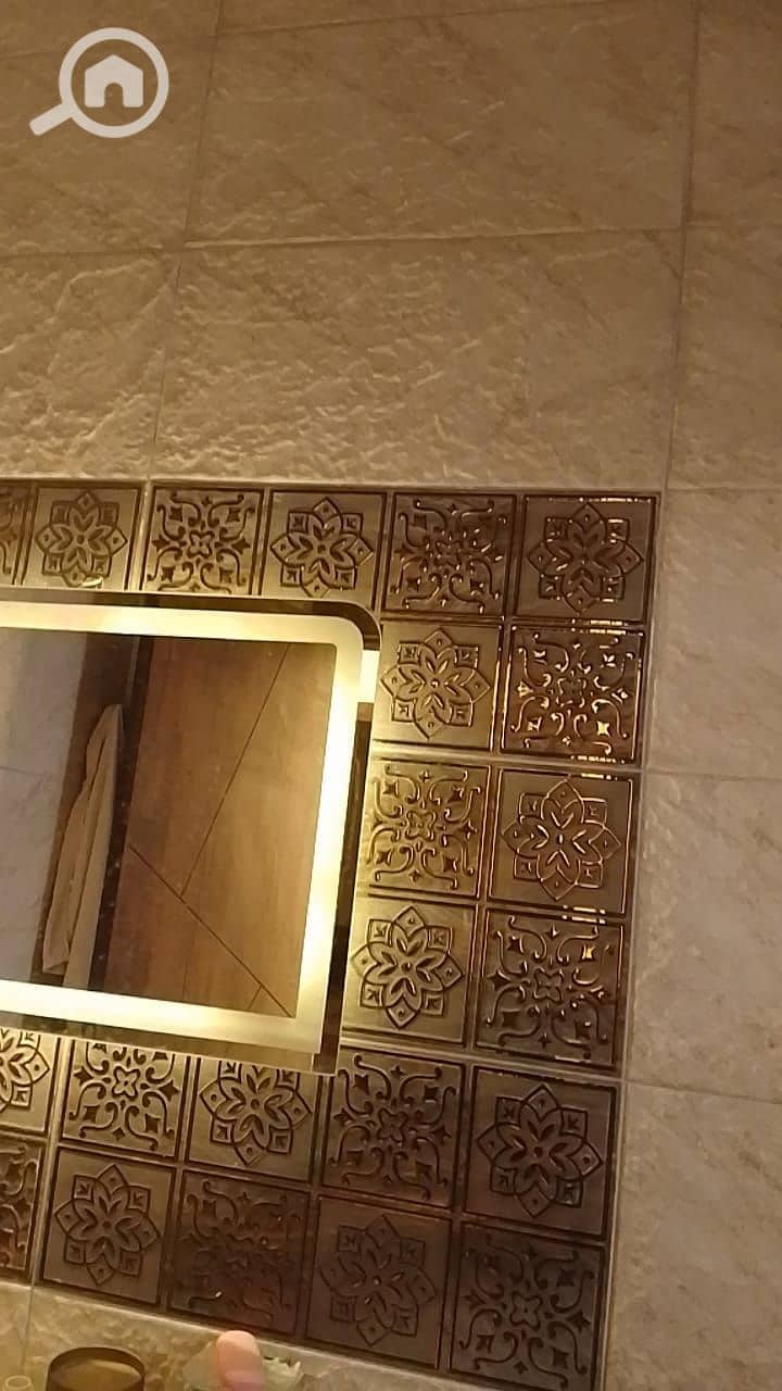 11 WhatsApp Image 2025-10-02 at 10.45. 52 PM. jpeg