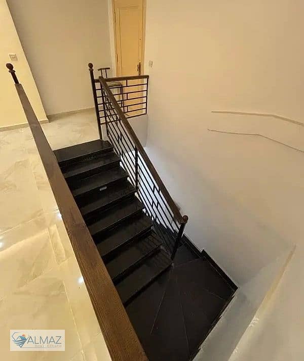 4 WhatsApp Image 2025-10-20 at 1.32. 24 PM. jpeg