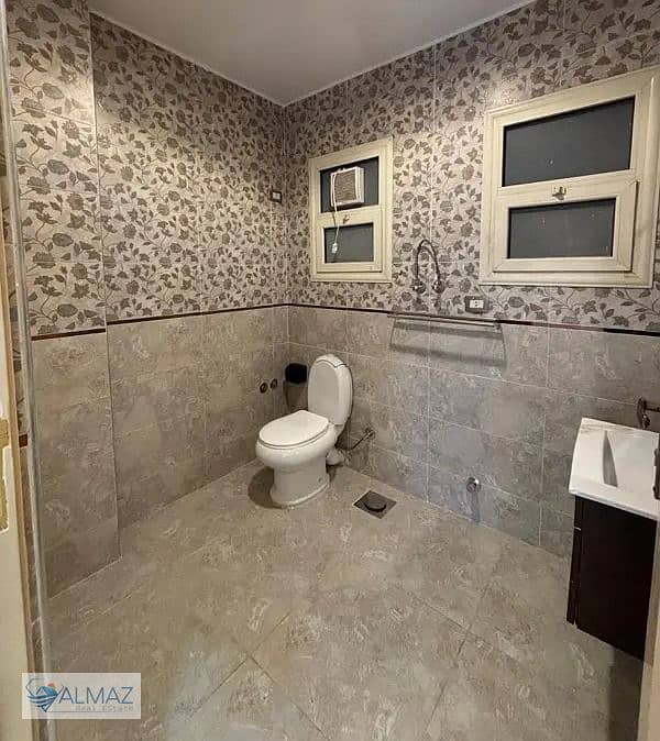 6 WhatsApp Image 2025-10-20 at 1.32. 27 PM. jpeg