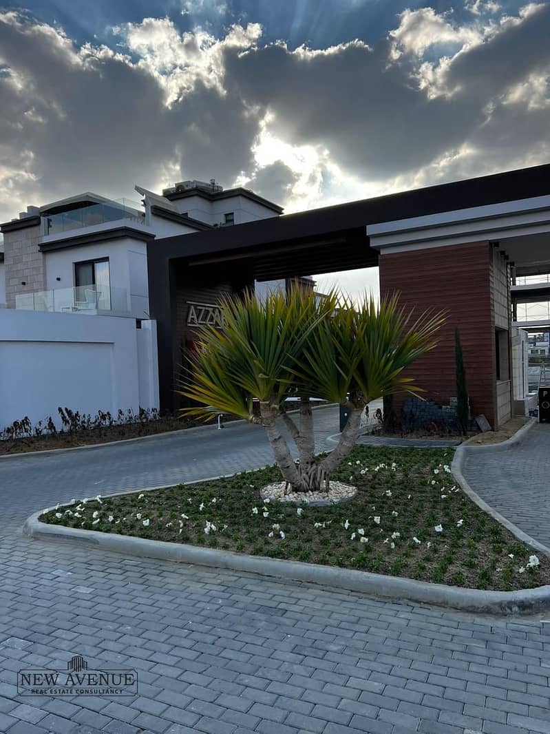 4 9c50a593-68aa-4ec7-9cbd-1567278ce92e. jpg