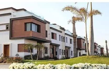 8 e25a89c4-3ea3-45c3-8901-538b568c7368. jpg