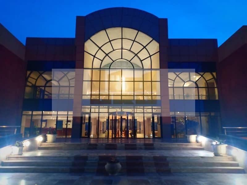 40 WhatsApp Image 2025-10-29 at 13.26. 14_b1cf0a60. jpg