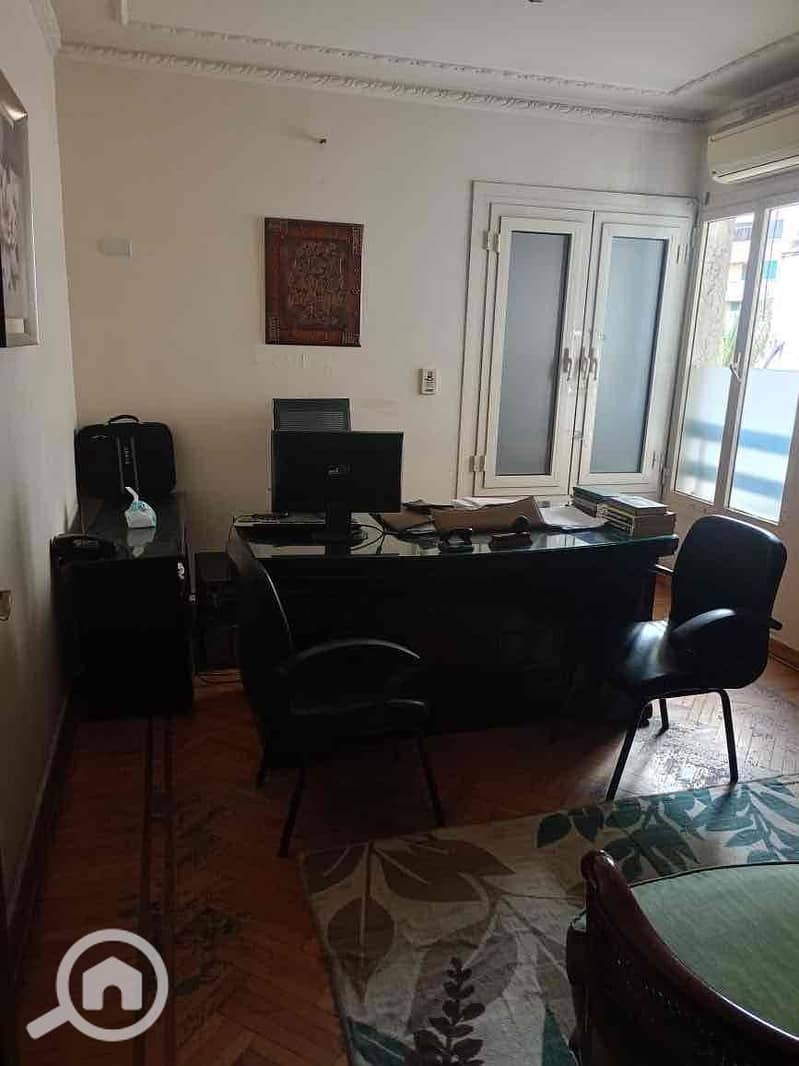 8 db310e1b-0a22-4d2a-9713-1fe0e3cce026. jpg