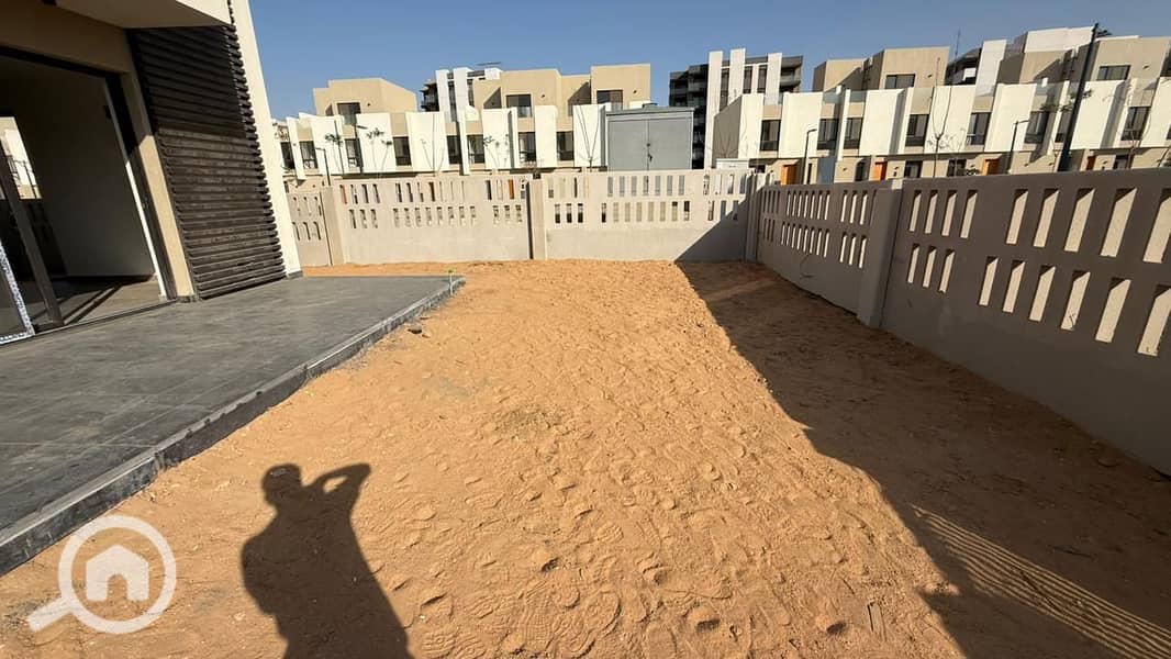 5 WhatsApp Image 2025-10-27 at 2.04. 59 PM (1). jpeg