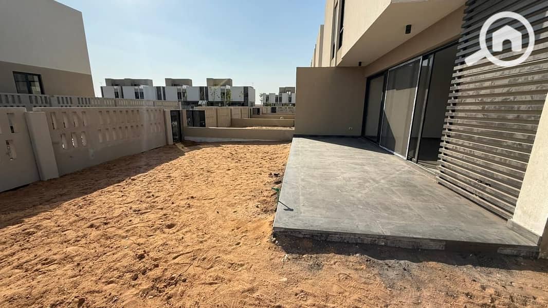 11 WhatsApp Image 2025-10-27 at 2.05. 01 PM. jpeg