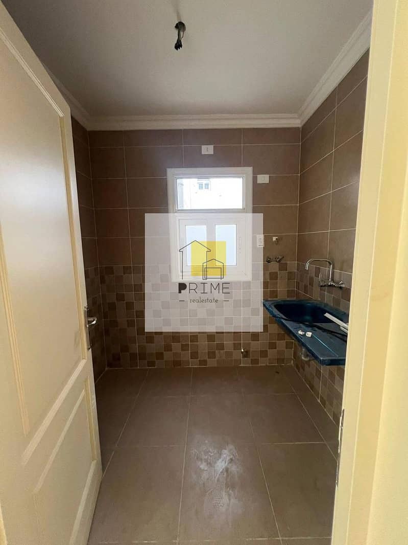 3 WhatsApp Image 2025-10-29 at 14.35. 52_611fbb09. jpg