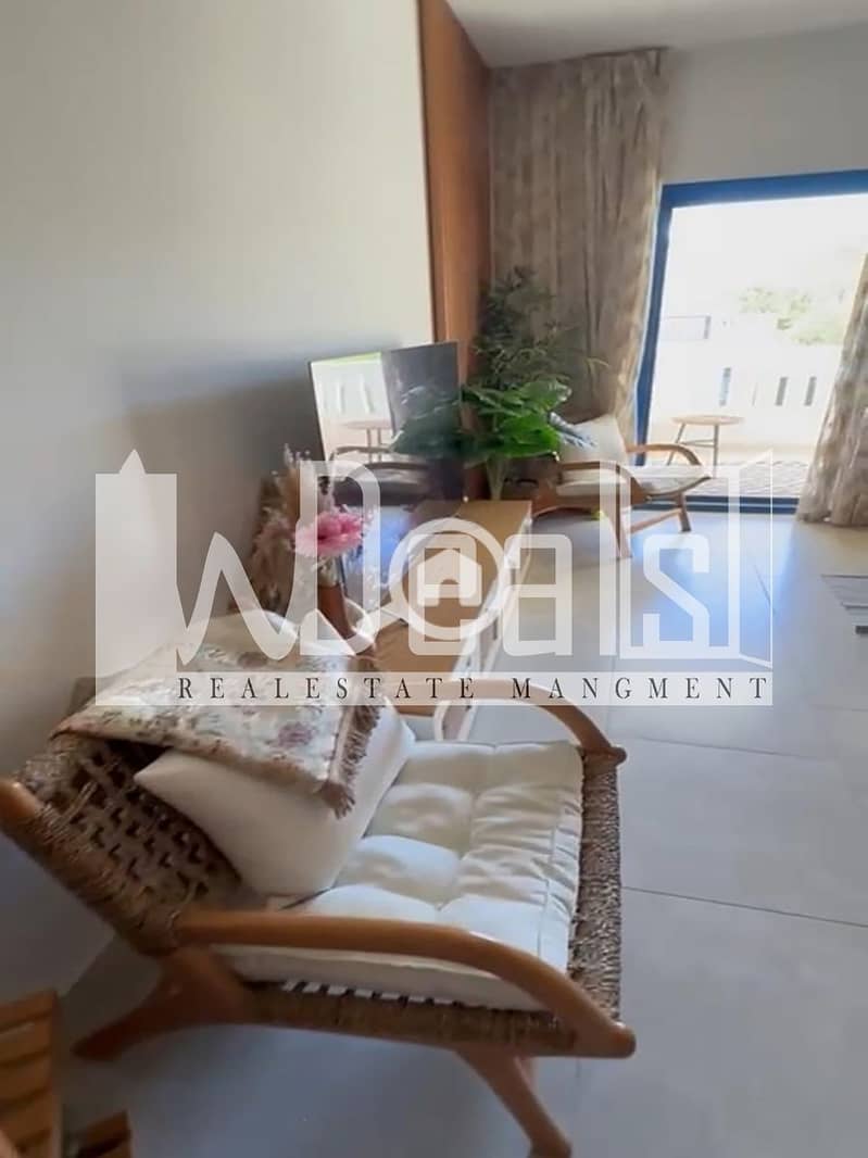 10 WhatsApp-Image-2025-10-29-at-3.42. 29-PM-(2). jpg