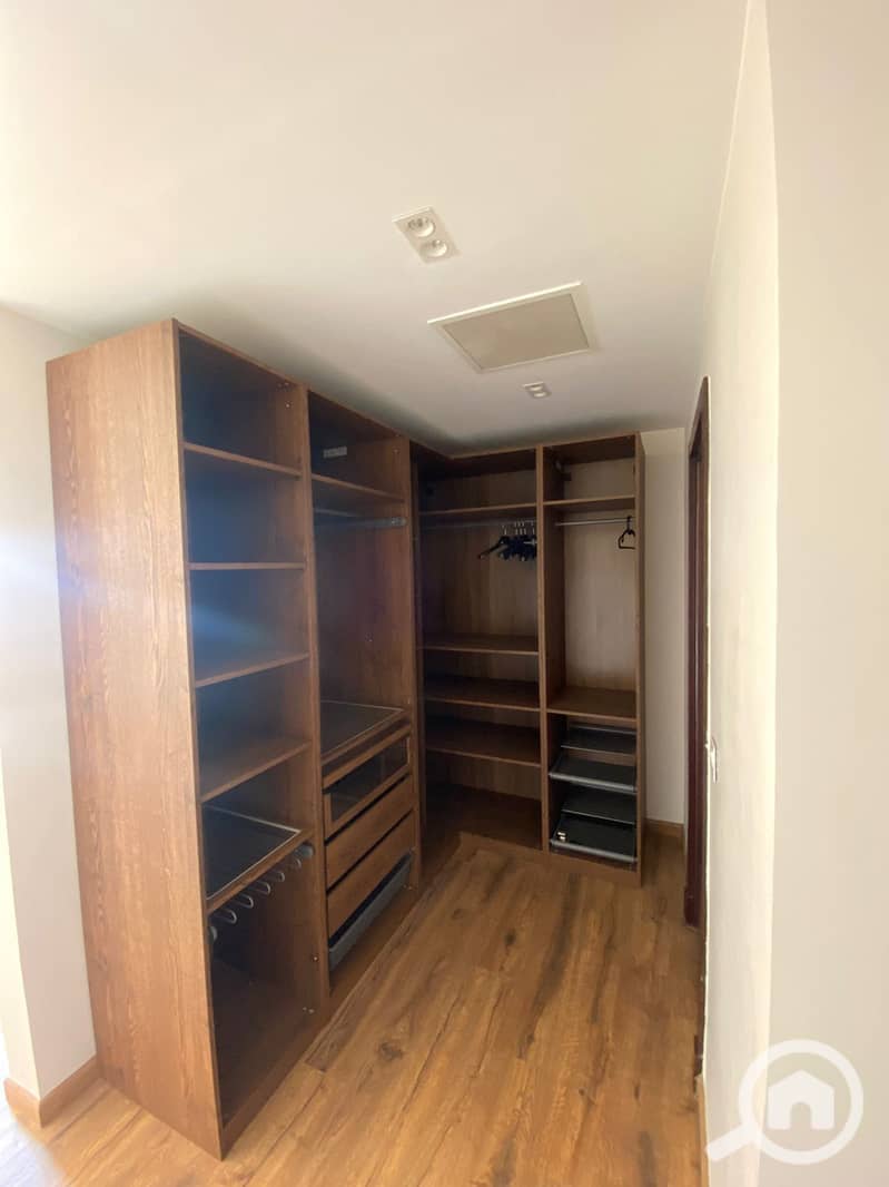 9 WhatsApp Image 2025-10-29 at 5.39. 59 PM (1). jpeg