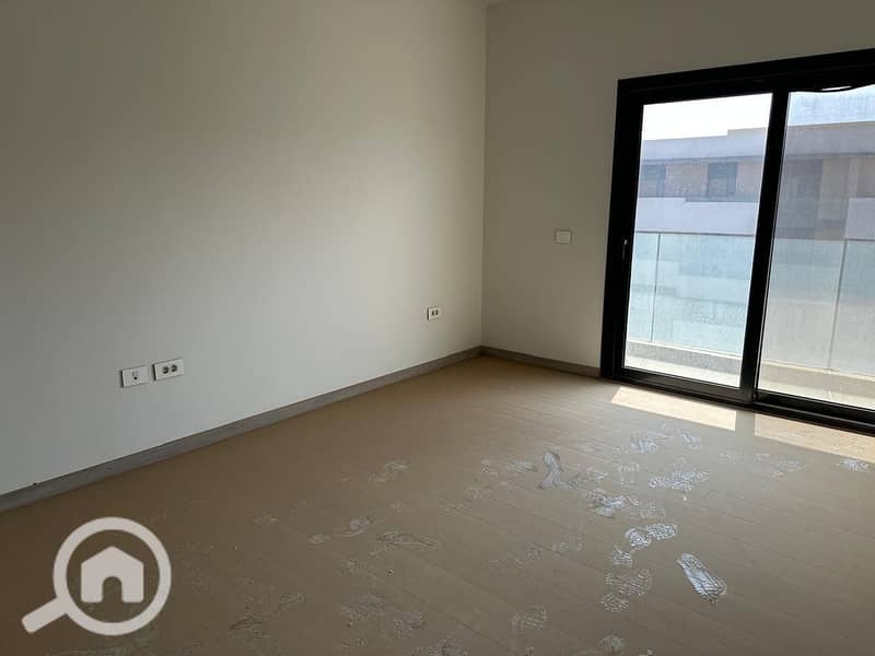 11 WhatsApp Image 2025-10-29 at 5.02. 13 PM (1). jpeg